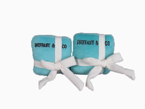 Sniffany Box Dog Toy.  Available in 2 sizes
